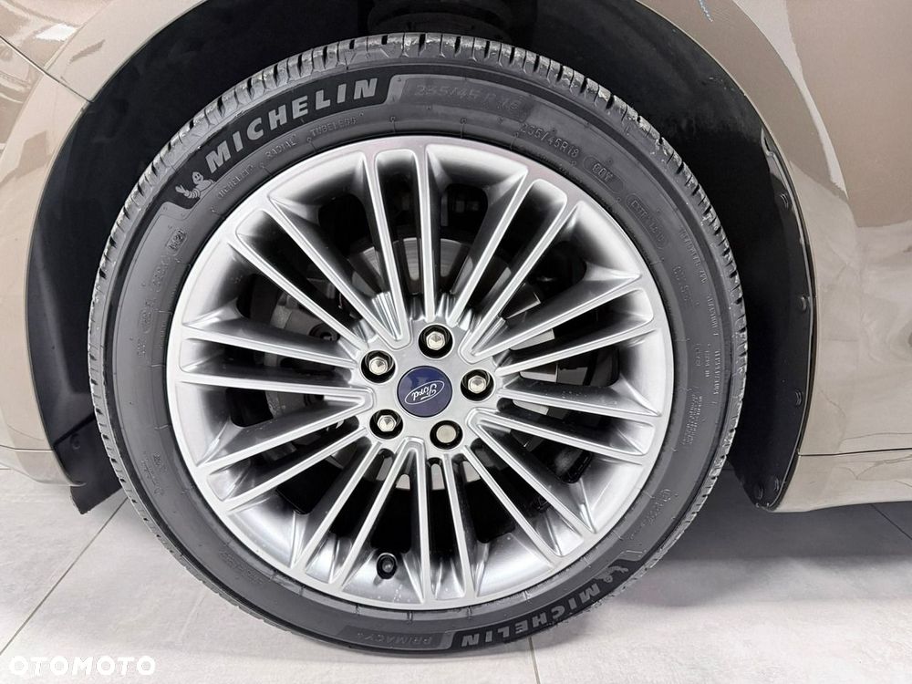 Ford Mondeo 2.0 EcoBlue VIGNALE - 16