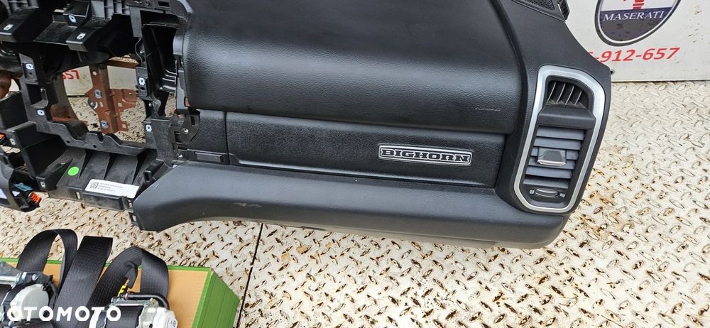 RAM 1500 V 5 2019- Big Horn Kompletny kokpit Deska rozdzielacza Poduszki powietrzne Airbag Napinacze Pasy bezpieczeństwa ORYGINAŁ - 28