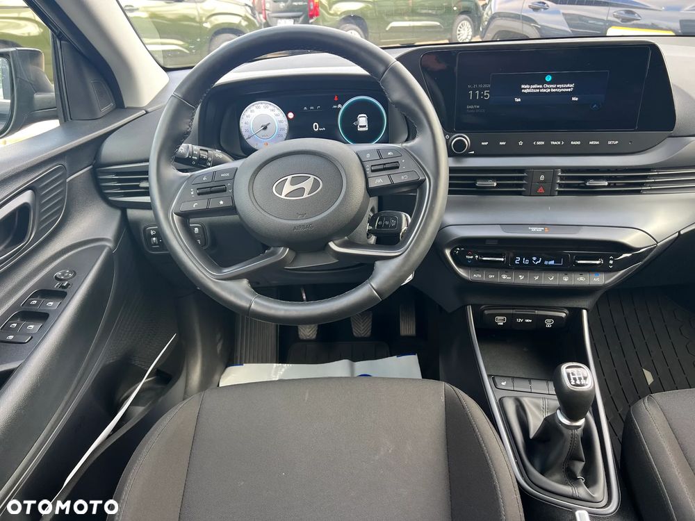 Hyundai i20 1.2 Modern - 11