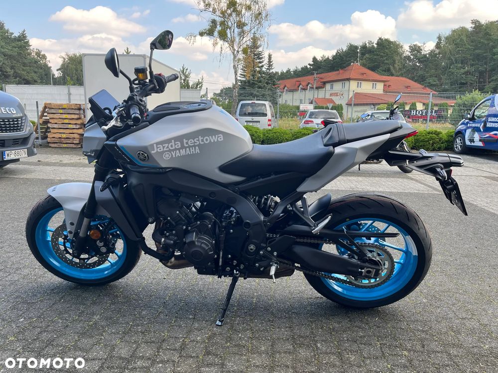 Yamaha MT - 6