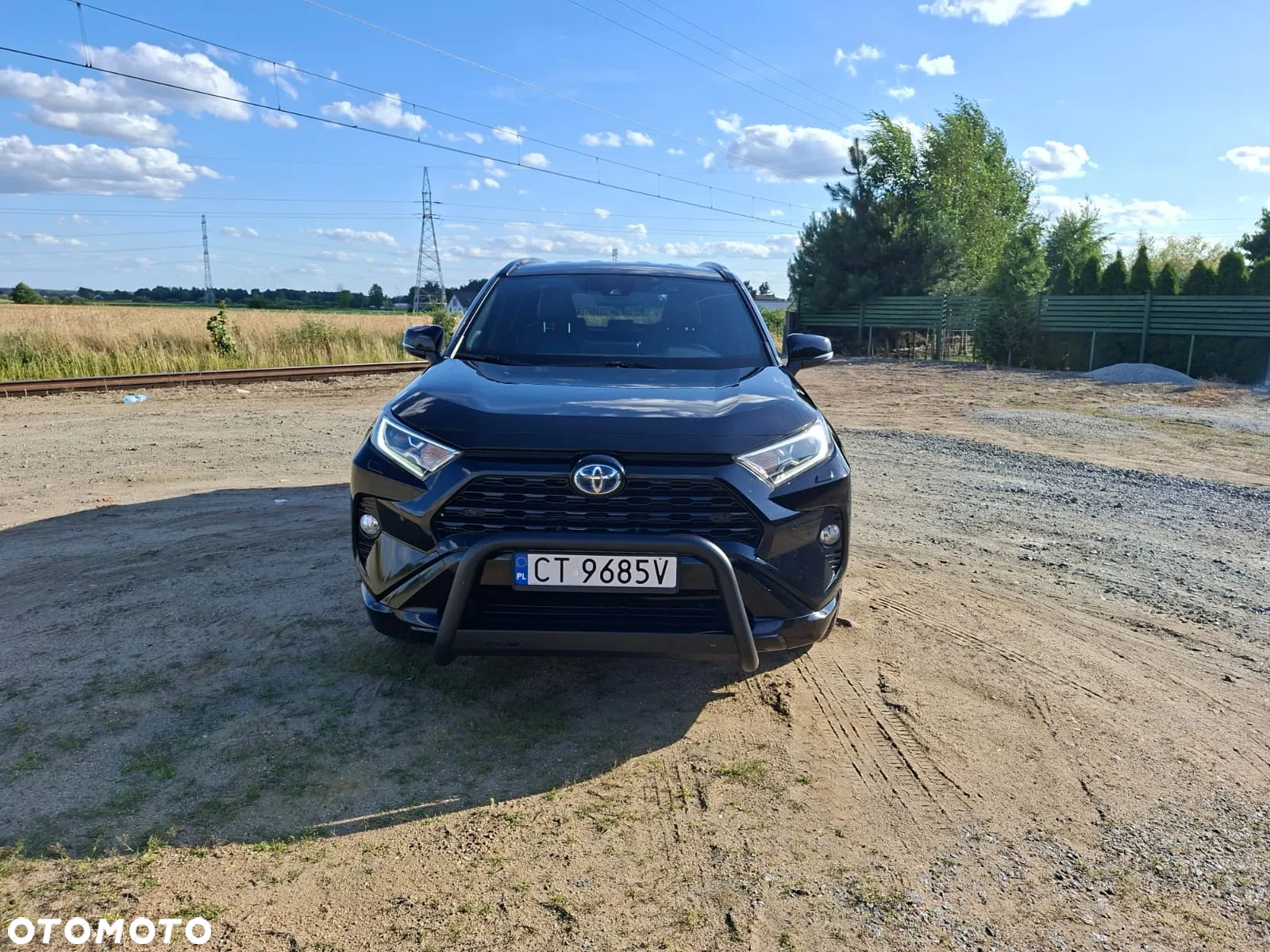 Toyota RAV4 2.5 Hybrid Black Edition by JBL 4x4 - 2