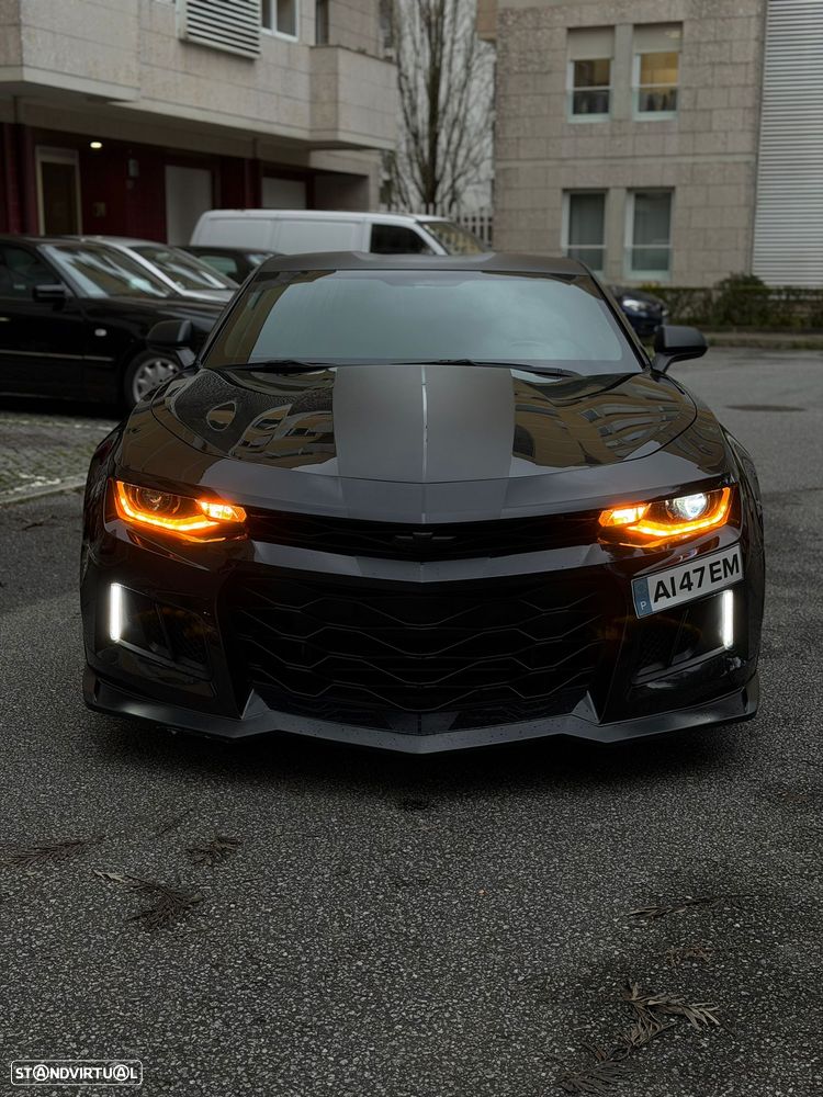 Chevrolet Camaro 2.0 Aut. - 15