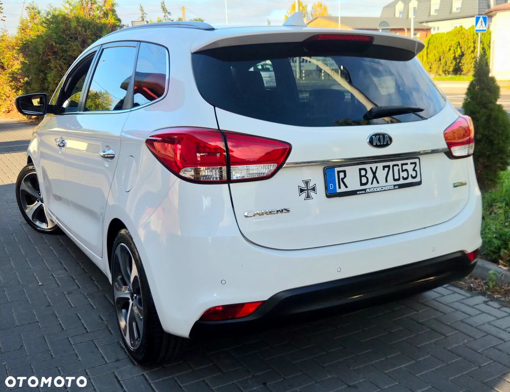 Kia Carens 1.7 CRDi 141 ISG Vision - 12
