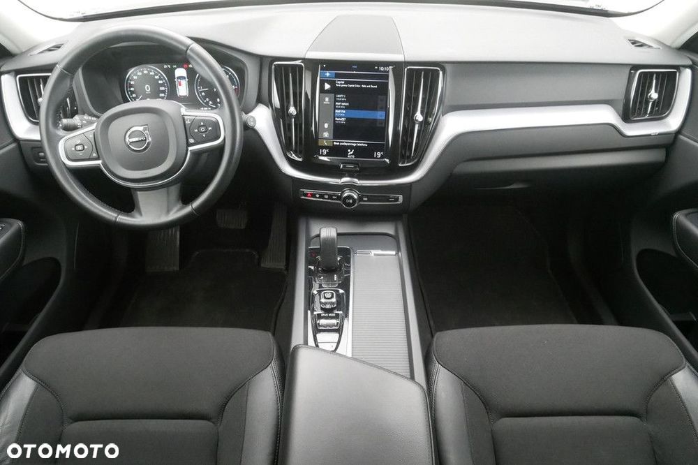 Volvo XC 60 - 8