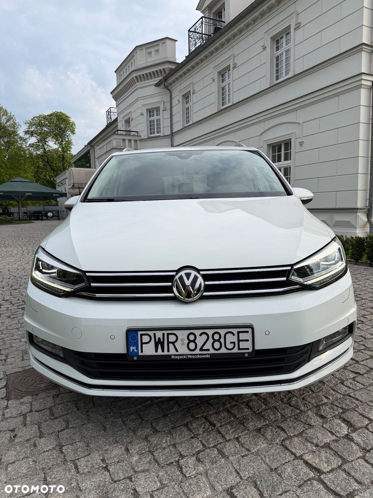 Volkswagen Touran 1.4 TSI BMT Highline DSG - 11