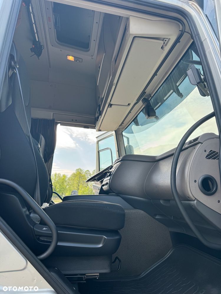 DAF CF480 - 377000km !! 13 litrowy Opony80-90% - 16