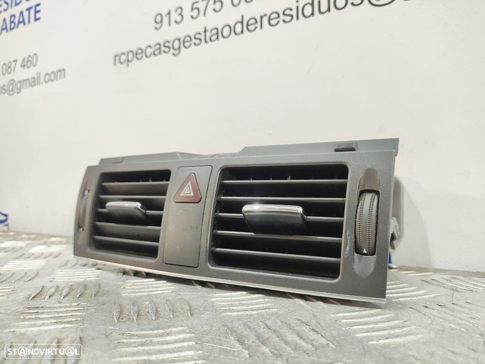 Difusor de Ar Central Mercedes Benz Class C W204 Original - 2