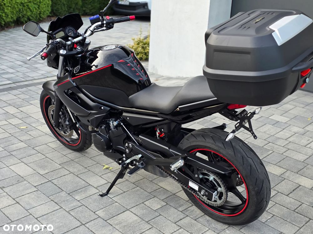 Yamaha XJ - 19