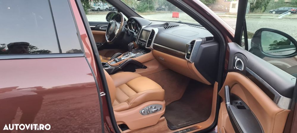 Porsche Cayenne V6 3.0L Aut. - 6