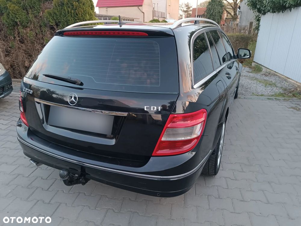 Mercedes-Benz Klasa C 220 CDI DPF Automatik Avantgarde - 20