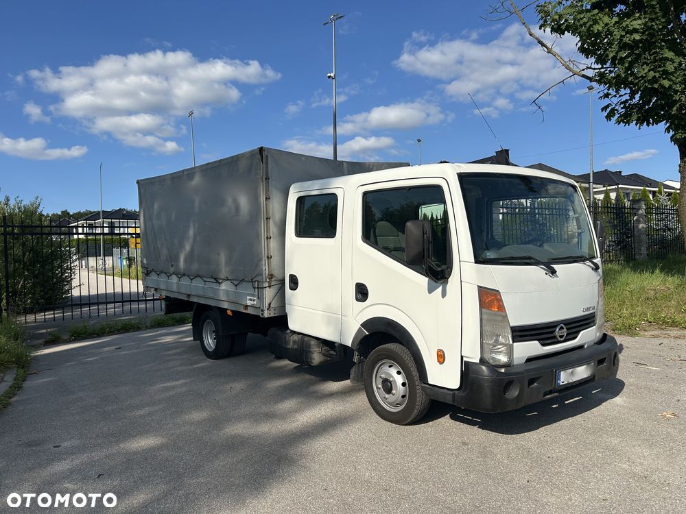 Nissan CABSTAR - 3
