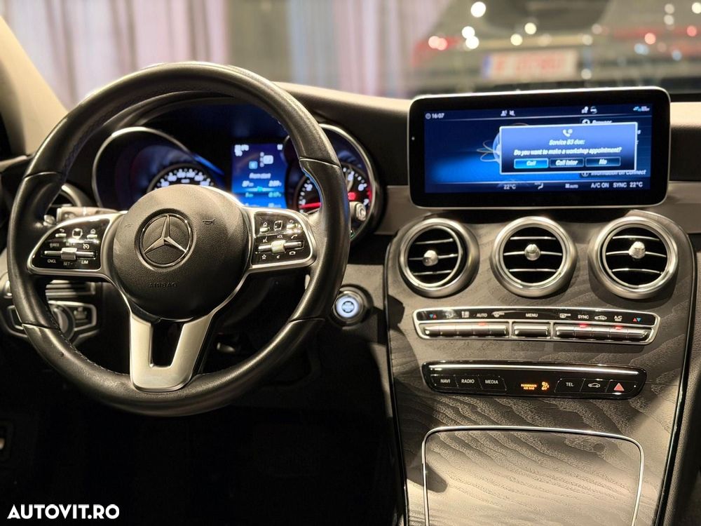Mercedes-Benz C - 19