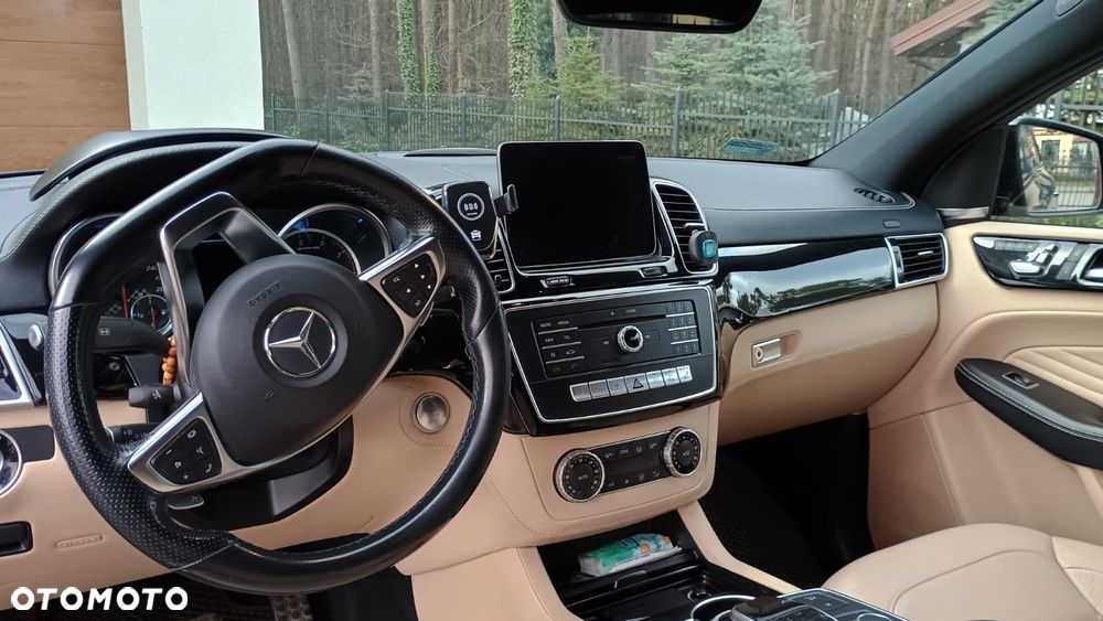 Mercedes-Benz GLE AMG 43 4-Matic - 9