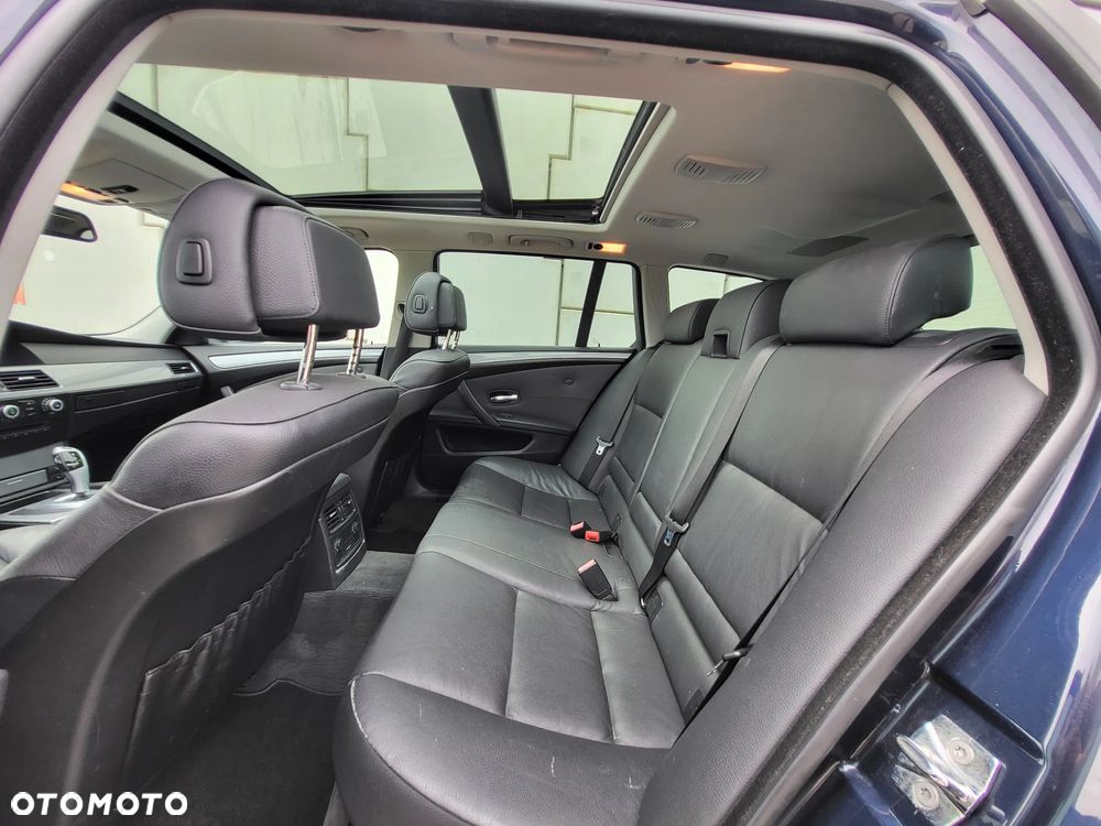 BMW Seria 5 520d Touring - 19