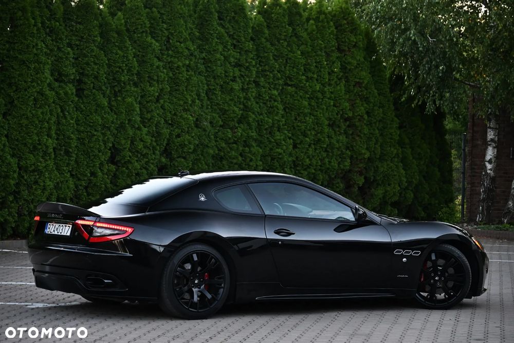 Maserati GranTurismo S Automatik - 20