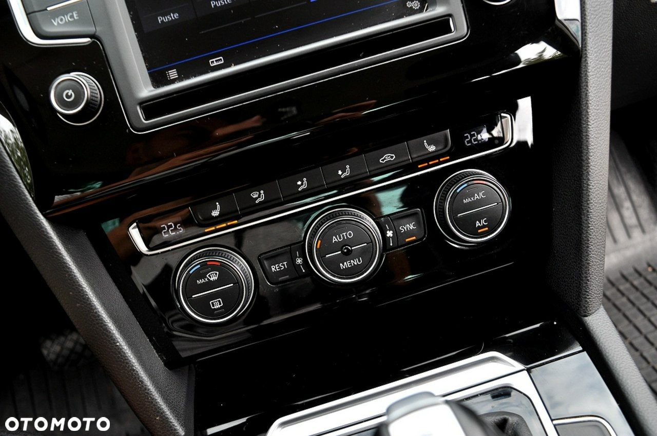 Volkswagen Passat 2.0 TSI BMT Highline DSG - 16
