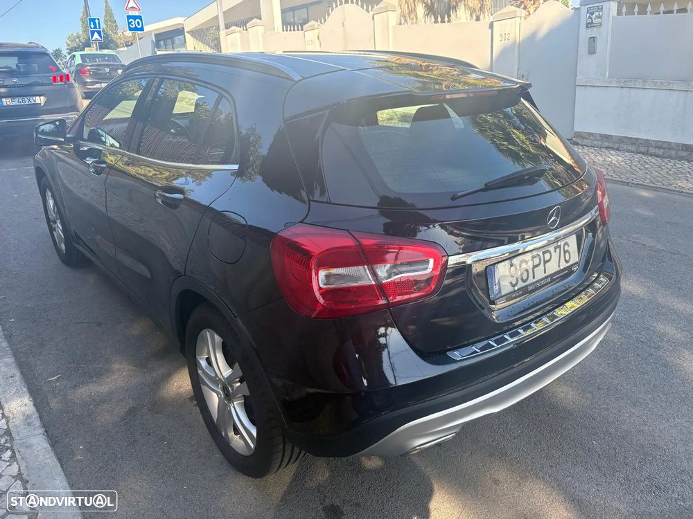Mercedes-Benz GLA 180 CDi Urban - 3