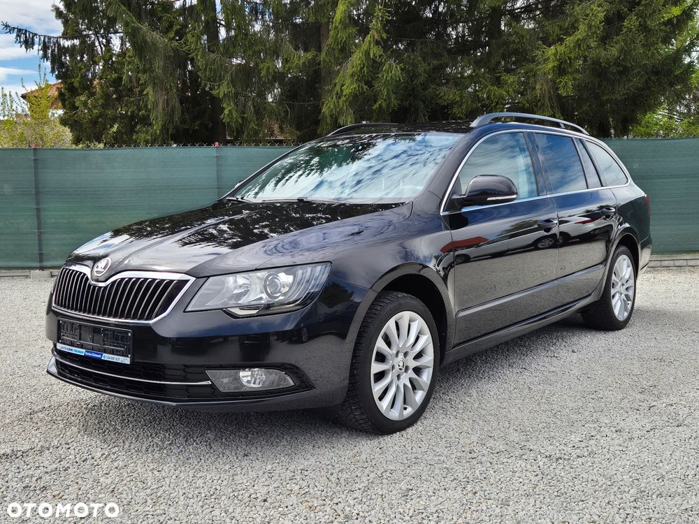 Skoda Superb 2.0 TDI PD DSG Elegance - 4