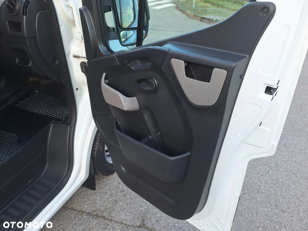 Renault Master - 21