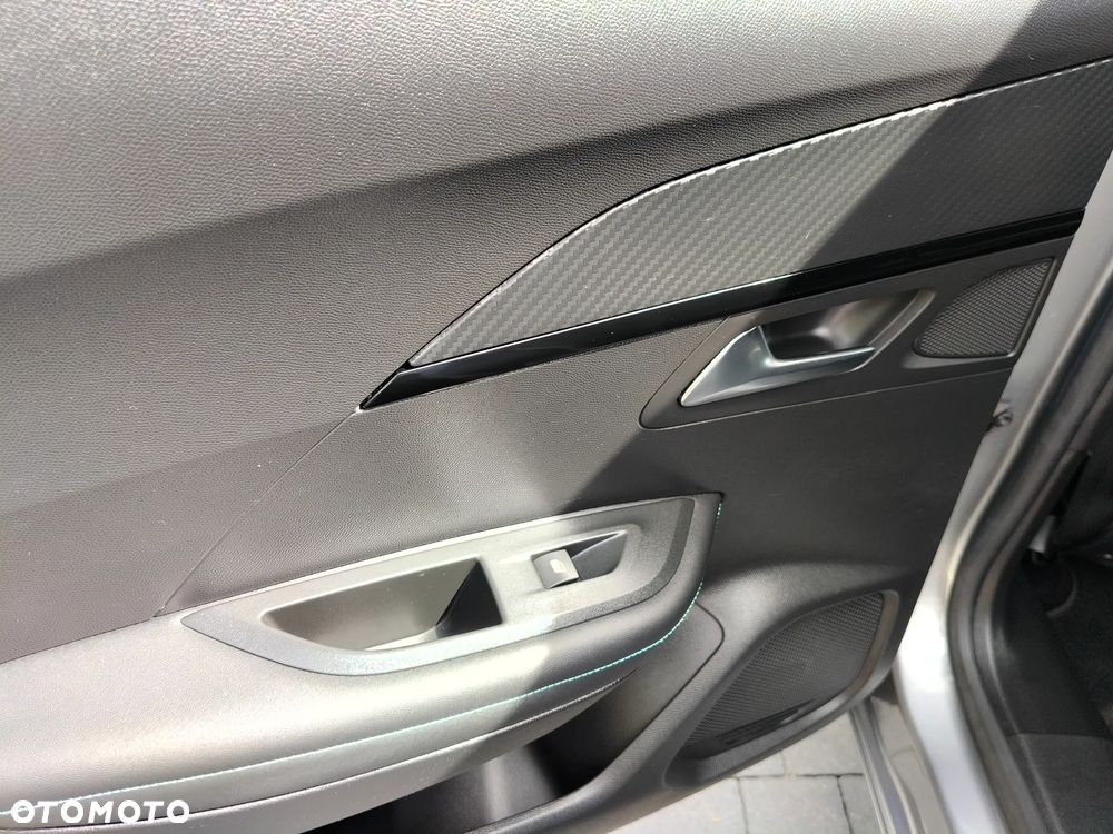Peugeot 2008 1.2 PureTech Allure Pack S&S EAT8 - 15