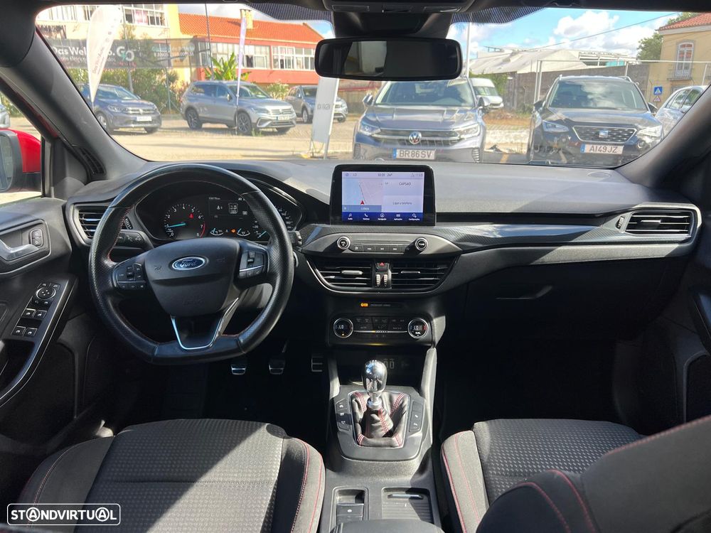 Ford Focus SW 1.0 EcoBoost MHEV ST-Line - 15