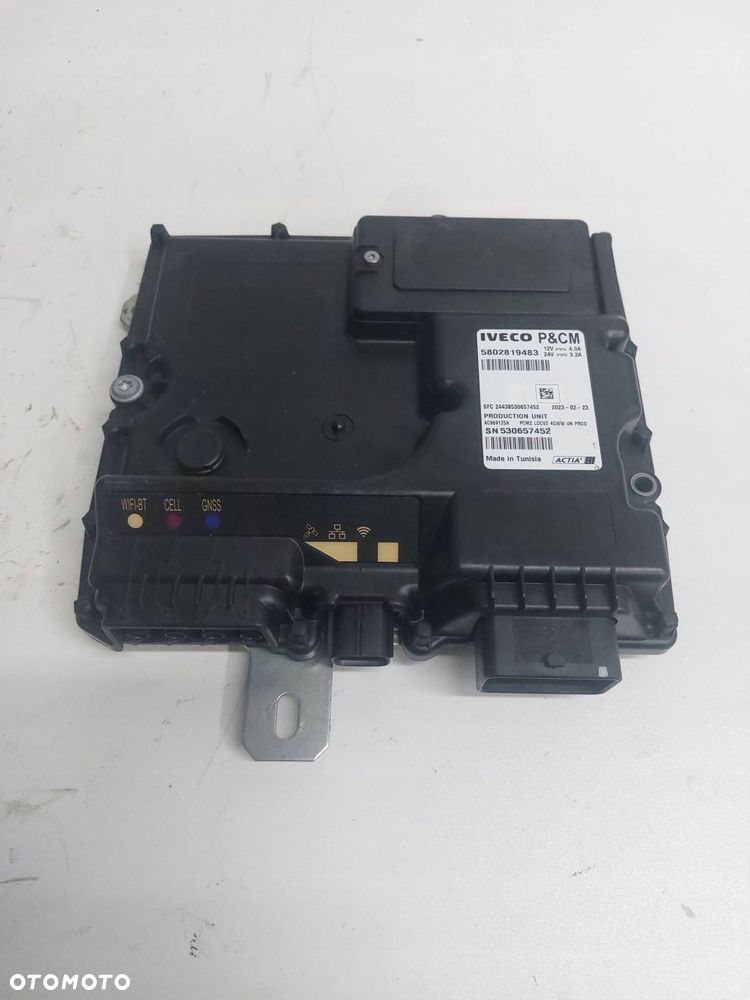 iveco daily vi moduł sterownik radia nawigacji 5802819483 - 2