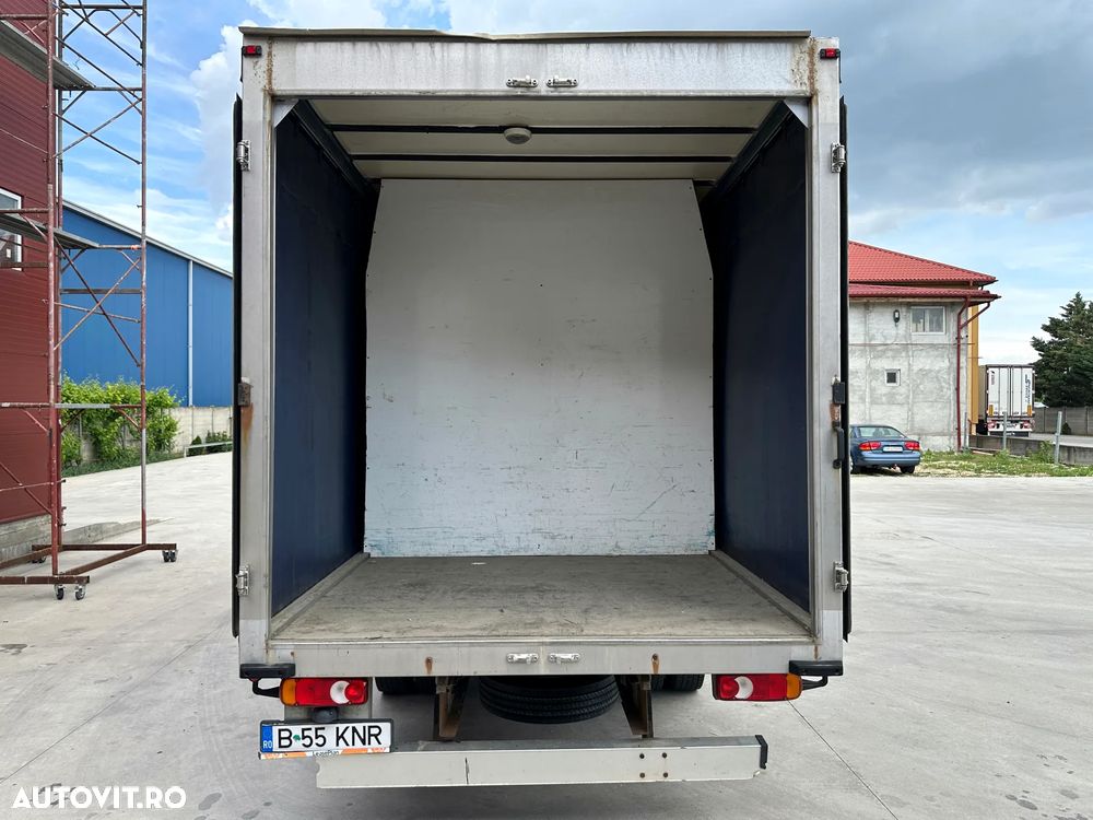 Mitsubishi Fuso Canter 7C15 - 9