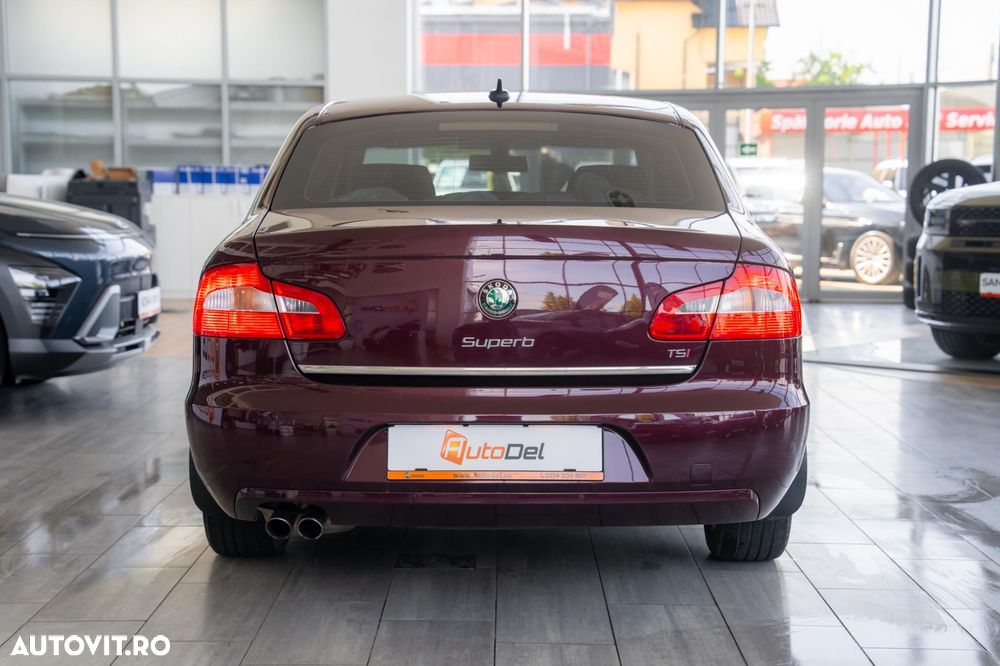 Skoda Superb 1.8 TSI Exclusive - 10