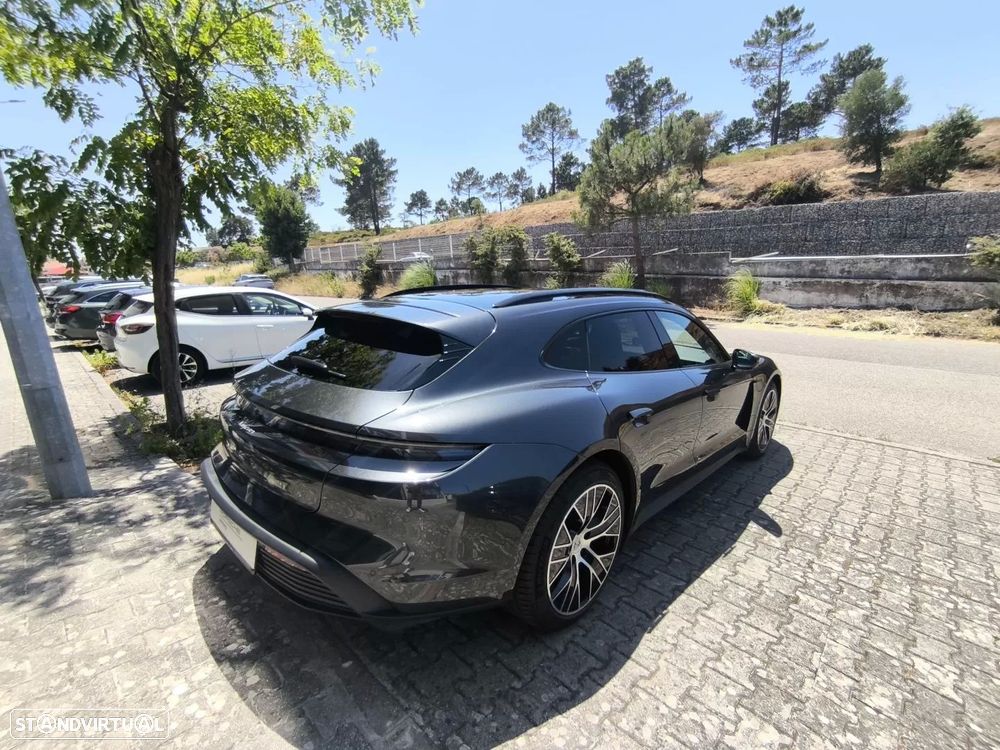 Porsche Taycan Sport Turismo Black Edition - 10