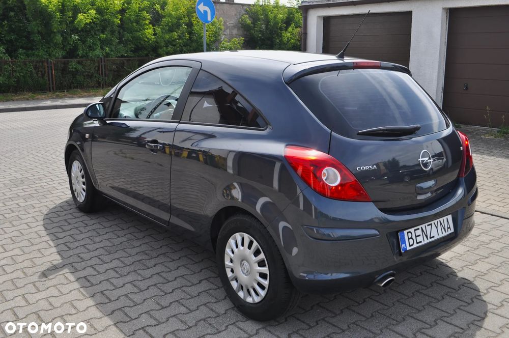 Opel Corsa 1.4 16V Enjoy - 7