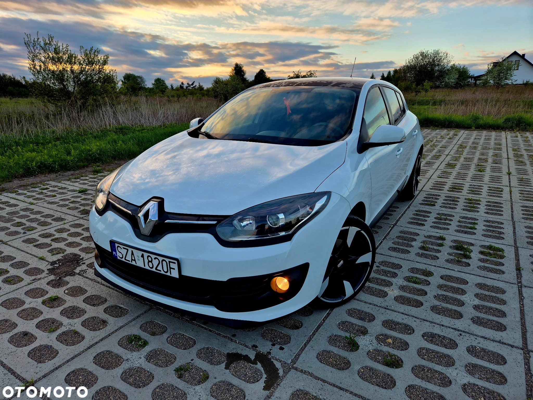 Renault Megane 1.6 16V 110 Authentique - 3