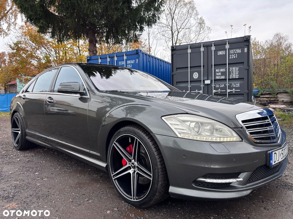 Mercedes-Benz S-Class 2010 photo 3