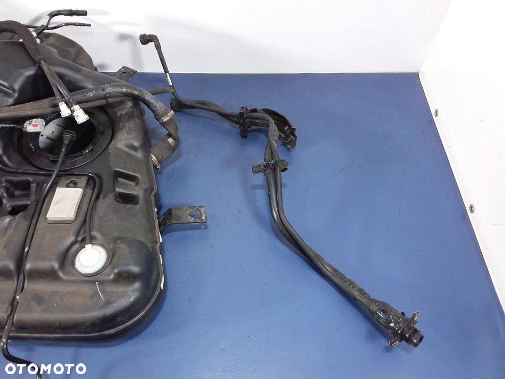 JEEP GRAND CHEROKEE WK2 3.0 CRD ZBIORNIK BAK PALIWA P52030422AB - 4