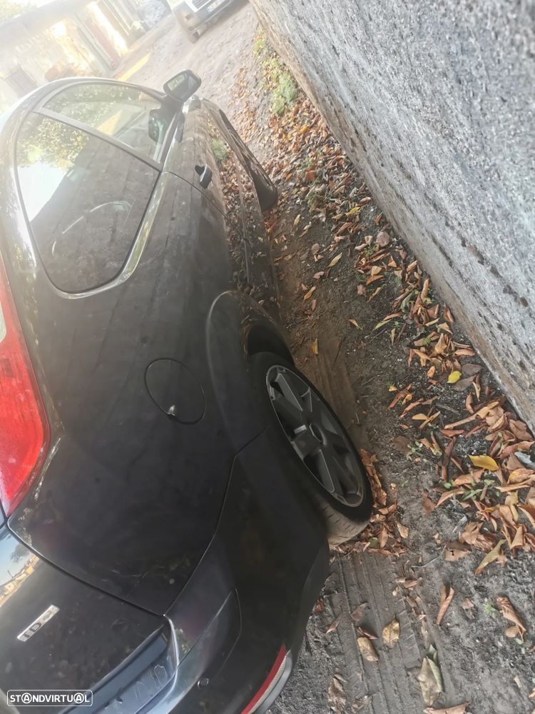 Ford Focus 1.6 TDCi Titanium - 4