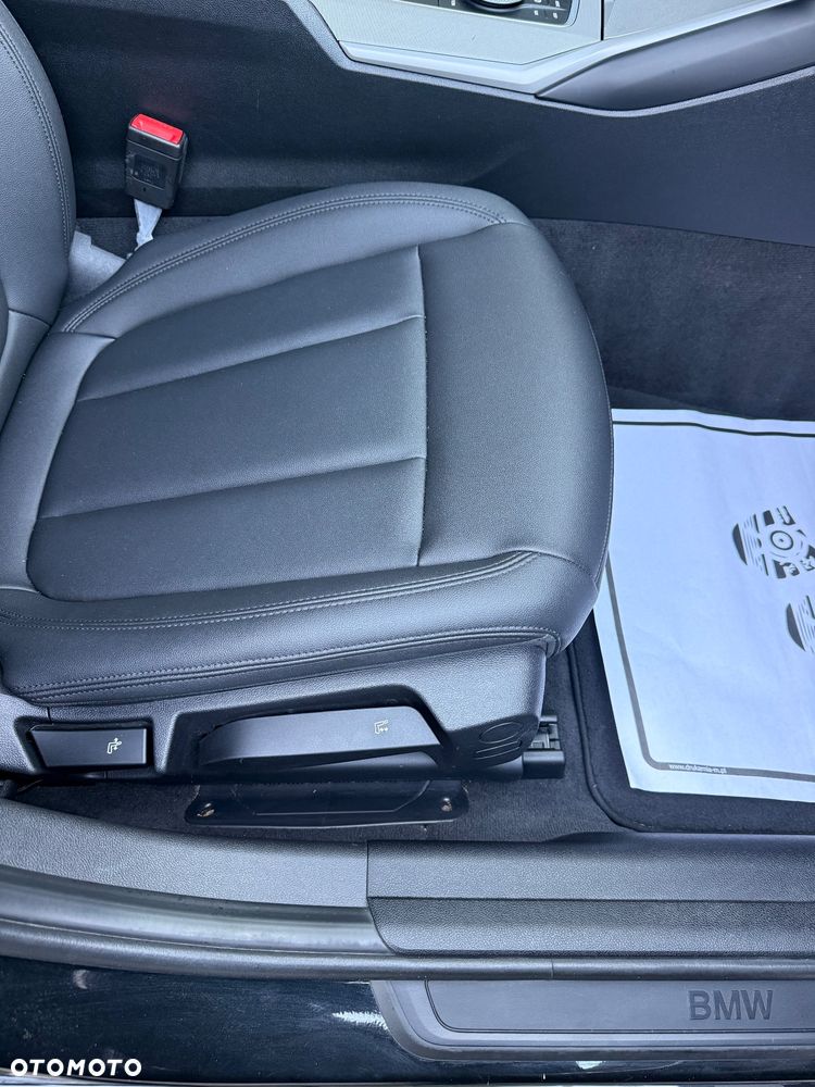 BMW Seria 3 - 22
