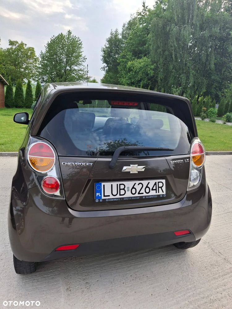 Chevrolet Spark 1.0 - 9