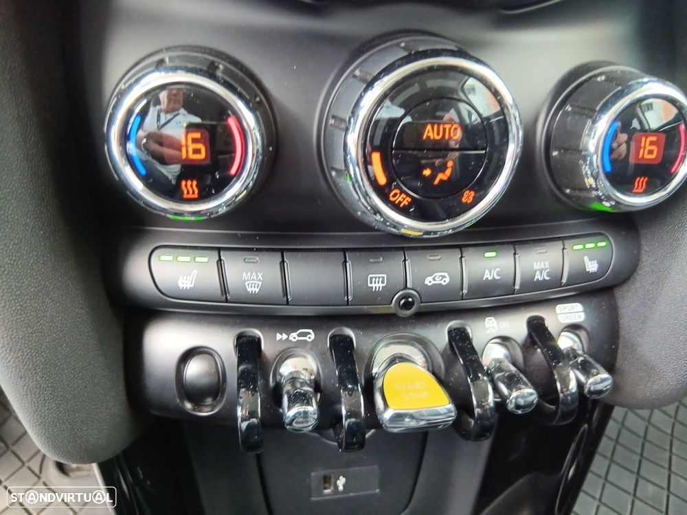 MINI 3 Portas Cooper SE - 19