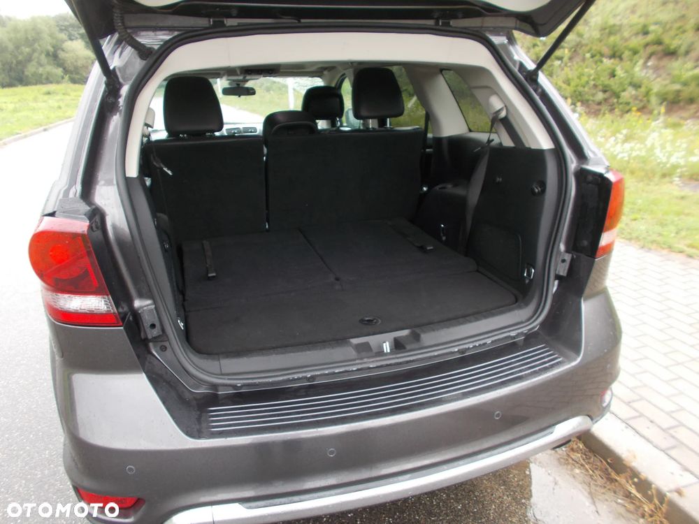 Dodge Journey - 14