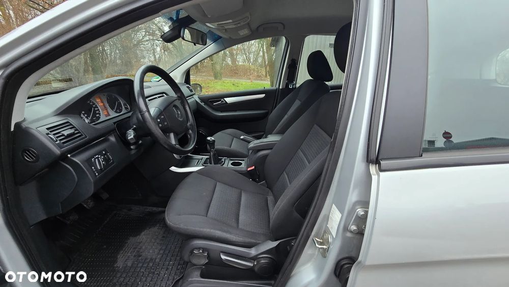 Mercedes-Benz Klasa B - 11