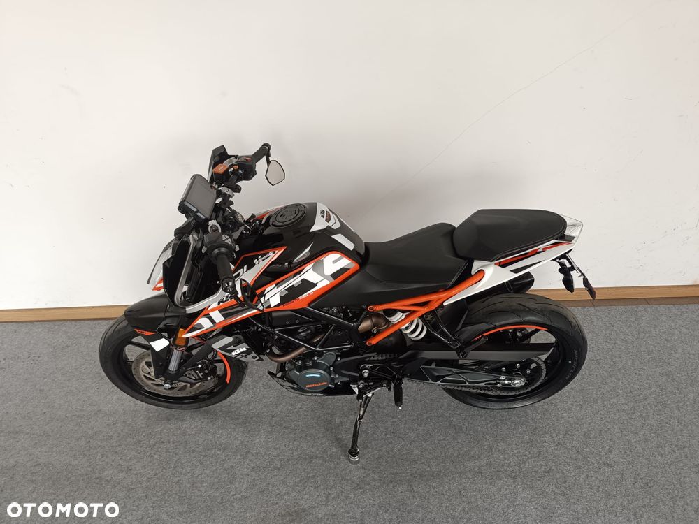 KTM Duke - 11