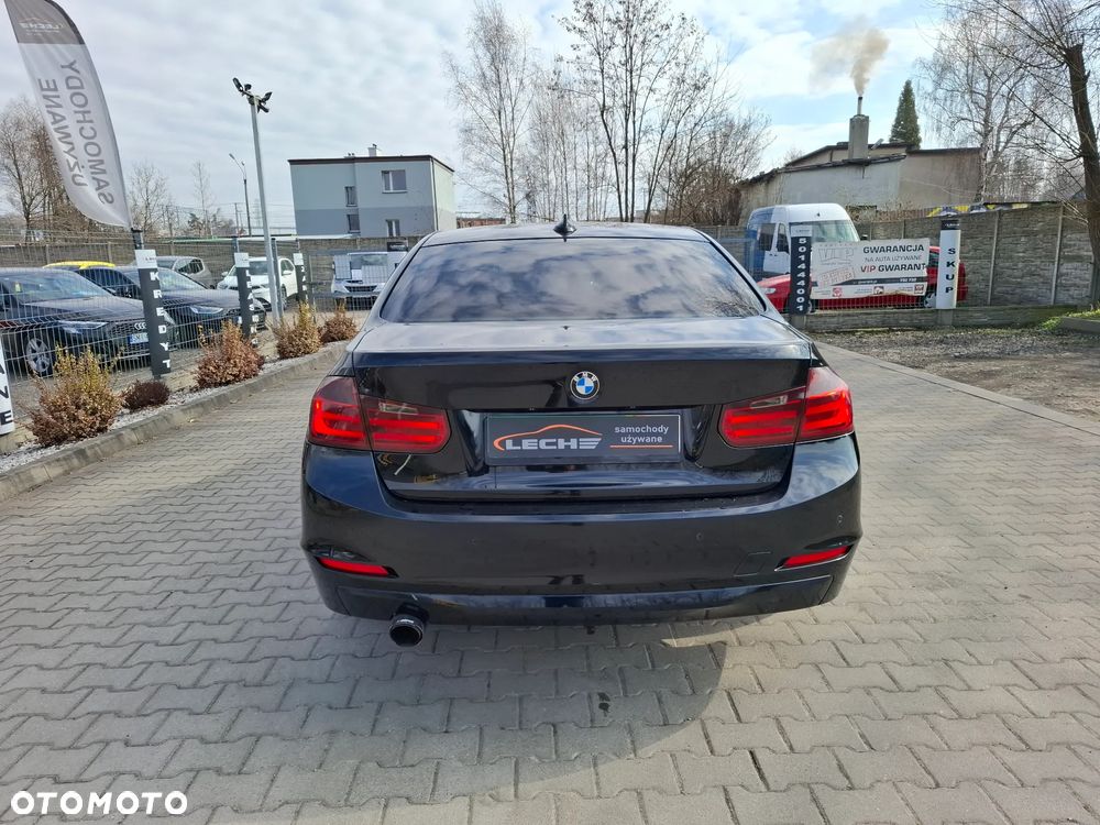 BMW Seria 3 - 32