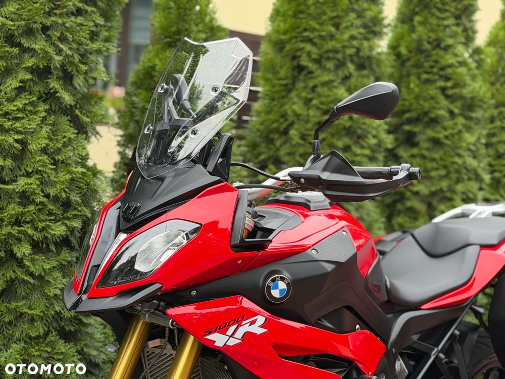 BMW XR - 19