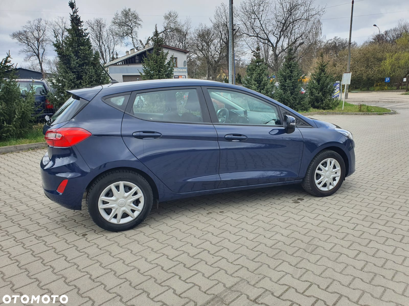Ford Fiesta 1.1 TREND - 4