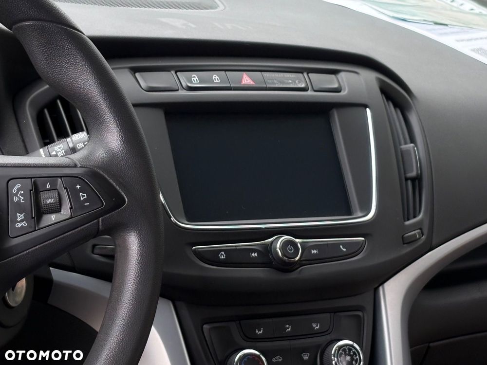 Opel Zafira - 21