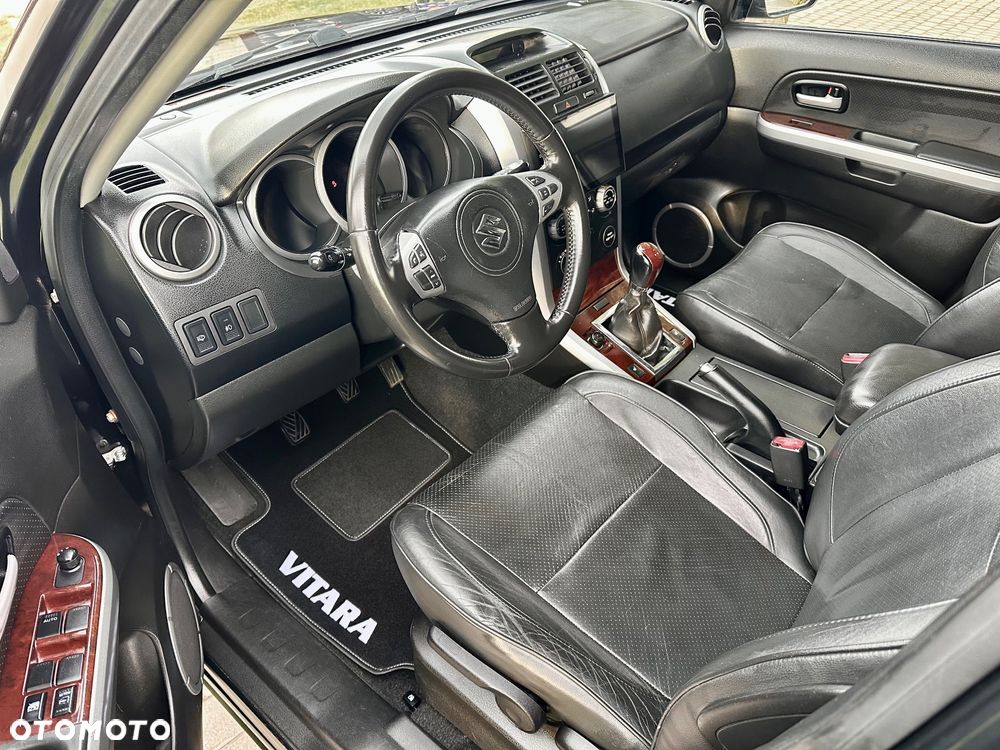 Suzuki Grand Vitara - 11