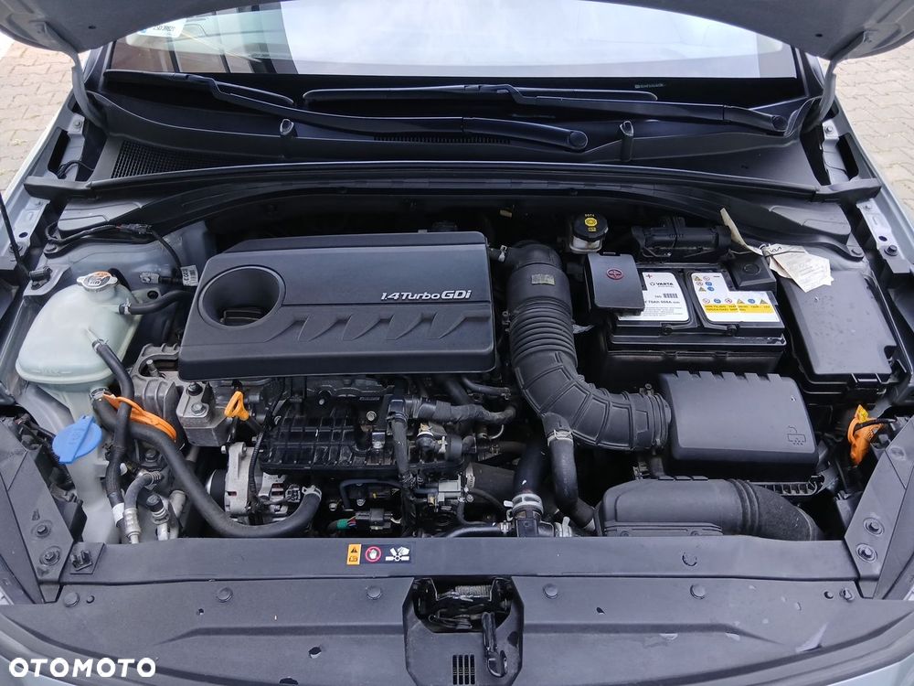 Kia XCeed 1.4 T-GDI M - 14