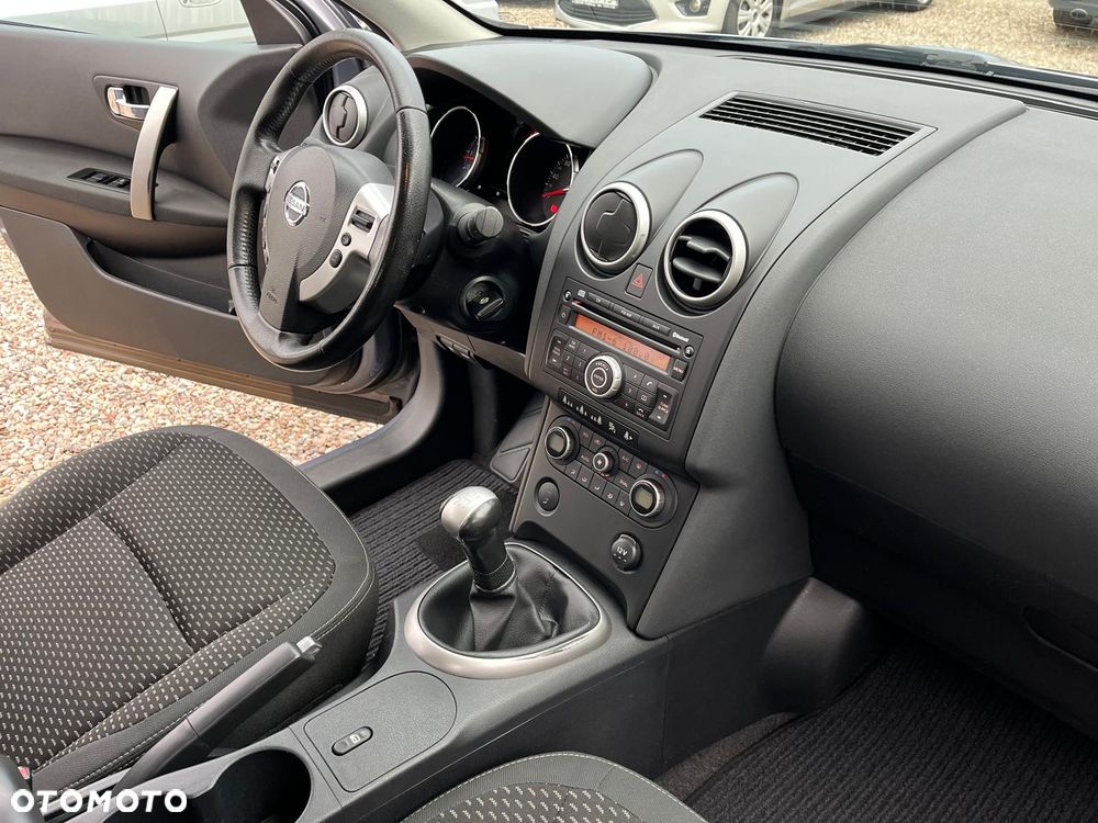 Nissan Qashqai 1.6 visia - 9