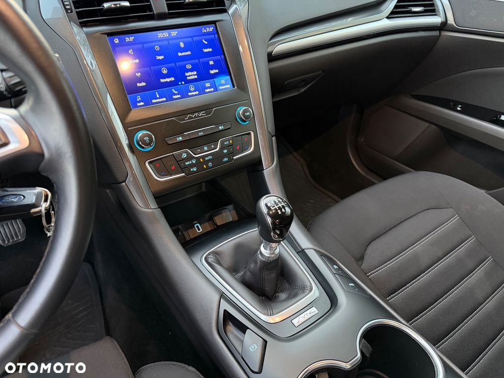 Ford Mondeo 2.0 TDCi ECOnetic Start-Stopp Titanium - 17
