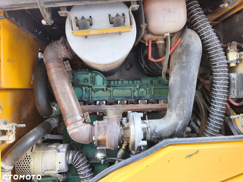 Volvo L120E - 9