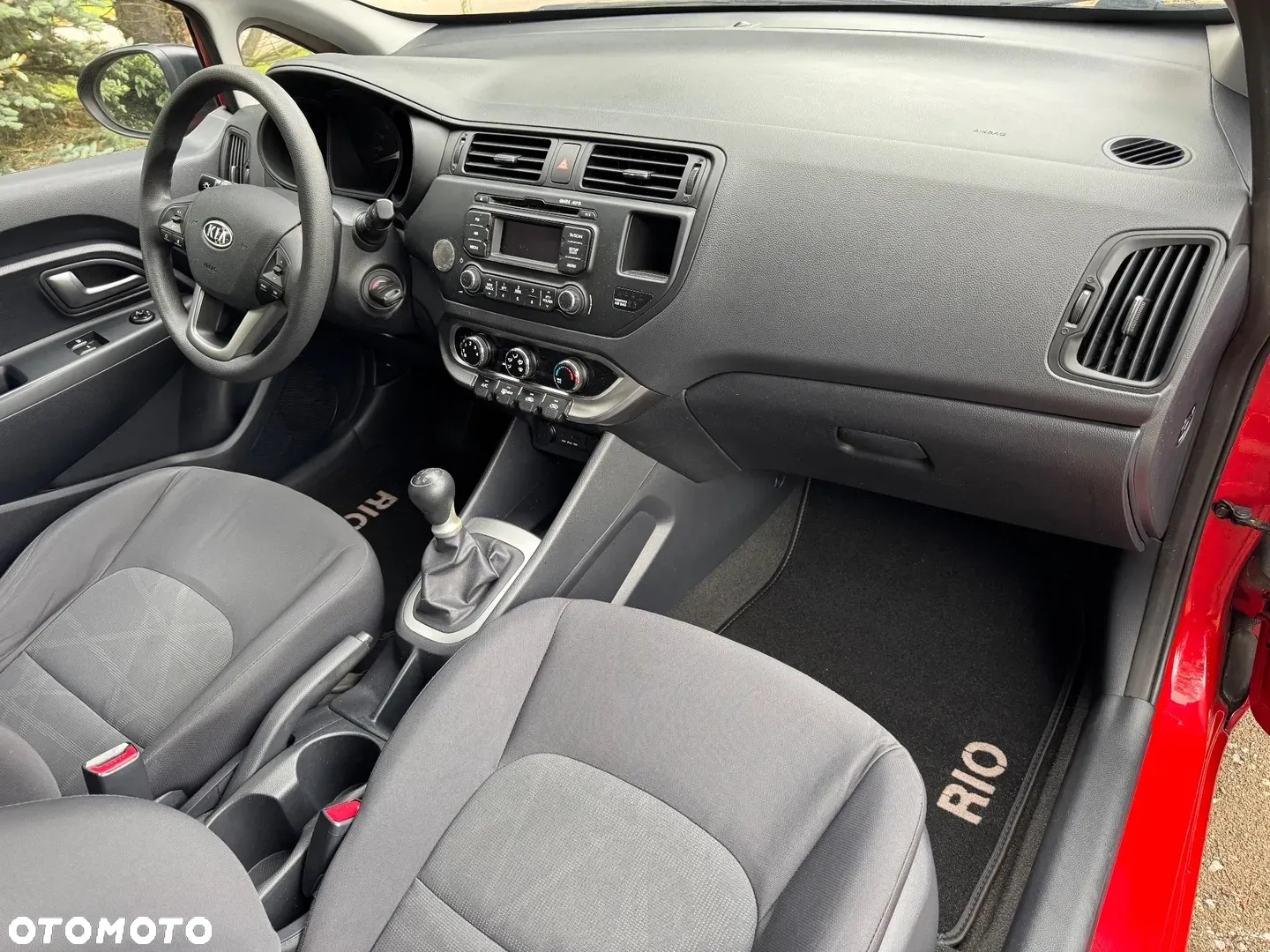 Kia Rio - 9